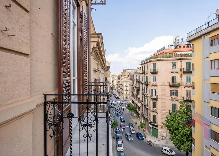 Le Rose Di Nonna Maria, Appartamento Di Lusso In Centro Citta